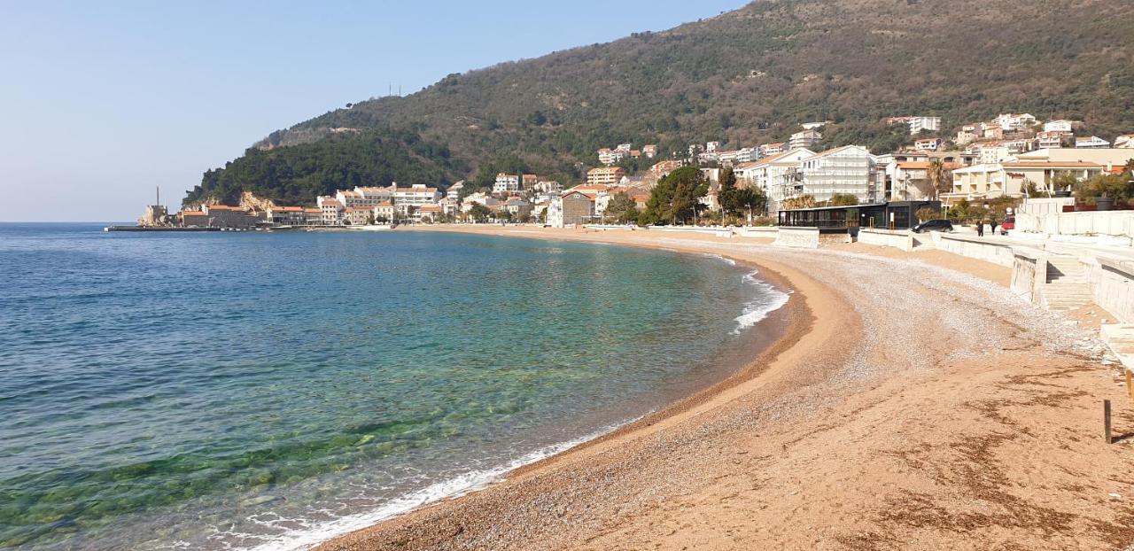 Ferienwohnung Symphony Petrovac na moru Exterior foto